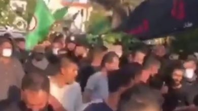 Photo of بالفيديو – مناصرو “امل” يهاجمون السيد نصرالله خلال تشييع احد عناصر الحركة