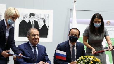 Photo of روسيا وقبرص توقعان على بروتوكول تعديل لاتفاقية ضريبية
