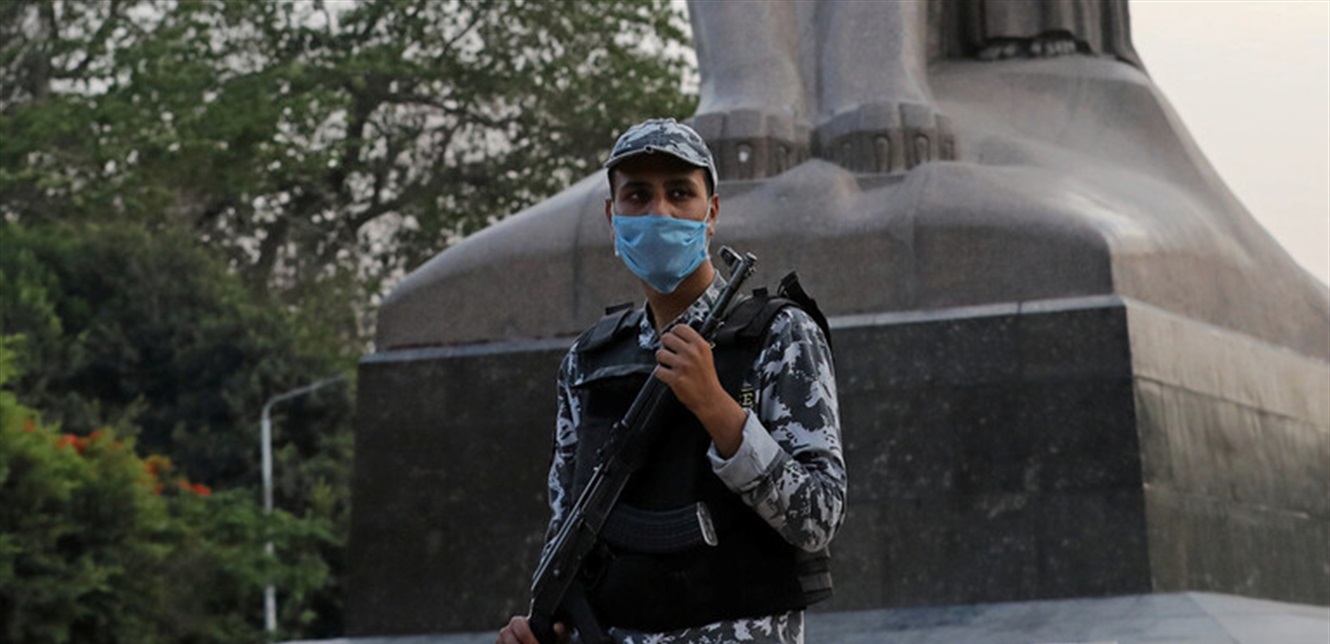 Photo of رجل أعمال “ينتحر”… في بث مباشر!