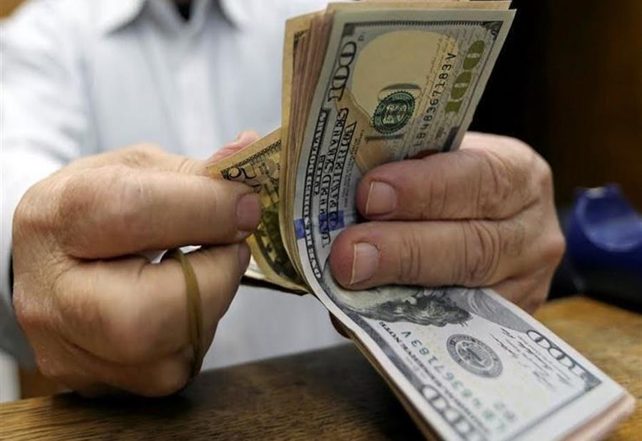 Photo of كيف أقفلَ دولارُ السوق السوداء مساء اليوم؟