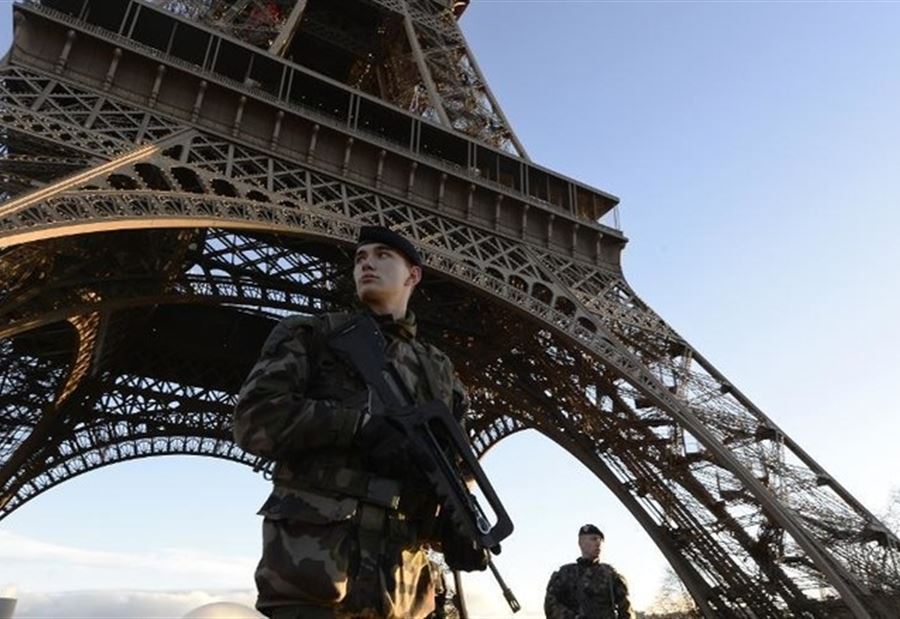 Photo of إجلاءُ الزوّارِ من برج إيفل… والسبب قُنبلة!