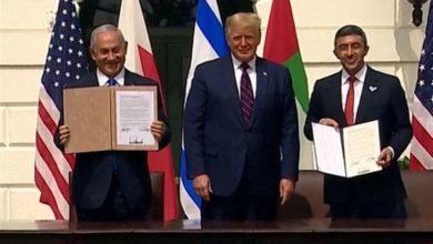 Photo of بالفيديو: لحظةُ توقيع اتفاقية السلام بين البحرين و اسرائيل