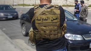 Photo of إلقاء القبض على 8 أشخاص داخل محلّ في مدينة لبنانية.. إليكم التفاصيل