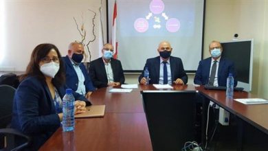 Photo of إطلاق منصة الكترونية تجمع الصناعيين والجامعات والطلاب