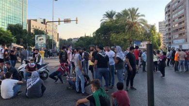 Photo of إحياء ذكرى 17 تشرين عند تقاطع إيليا في صيدا