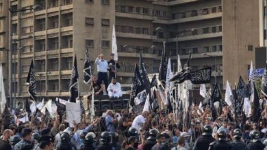 Photo of تقارير فرنسية: “الحزب” وراء تظاهرة قصر الصنوبر