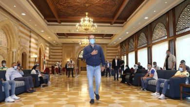 Photo of الحريري استقبل وفدا من أهالي شهداء ومفقودي عبارات الموت