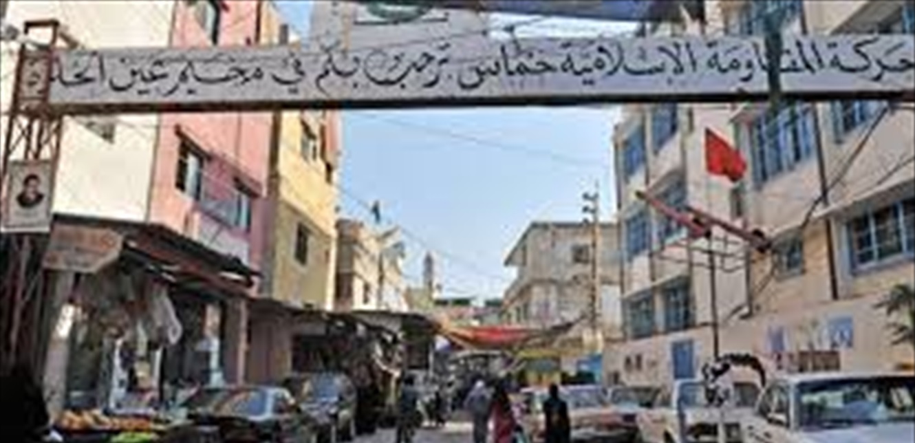 Photo of زحمة سير عند مداخل عين الحلوة بسبب حاجز تفتيش للجيش