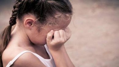 Photo of إثباتات تؤكد الجرم.. هكذا تحرشت عاملة المنزل بابنة الـ 7 سنوات