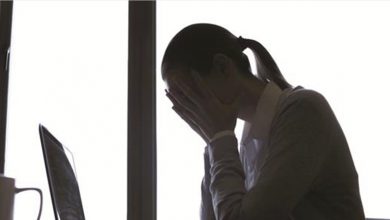 Photo of ابتزها مادياً عبر تهديدها بنشر صور فاضحة لها.. هذا مصيره