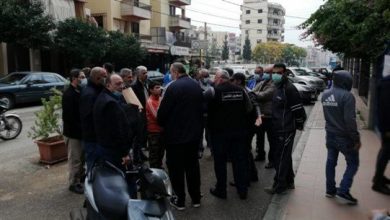 Photo of متقاعدون في قوى الأمن اعتصموا أمام مستشفيات في طرابلس