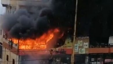 Photo of بالفيديو: حريقٌ كبير في الأوزاعي