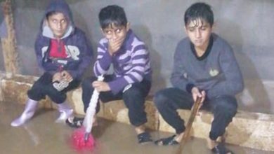 Photo of مخيم النازحين السوريين في السمونية تحت رحمة السيول!