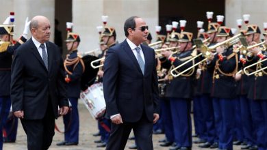 Photo of بعد أزمة “الرسوم المسيئة”.. وزير الخارجية الفرنسي يعرض موقف بلاده للسيسي