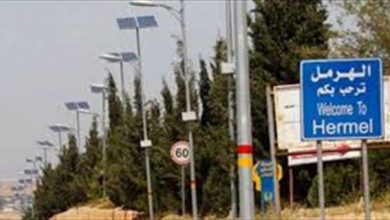 Photo of يقومان بتهريب سيارات مسروقة إلى سوريا ويتعاطيان المخدرات.. والجيش في المرصاد