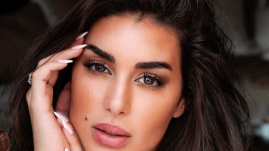 Photo of الأنظار تتحول من ياسمين صبري إلى والدتها بطلة السباحة.. تعرفوا إليها