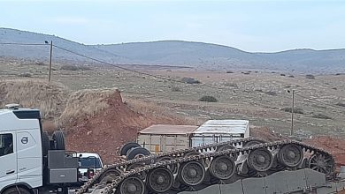 Photo of لحظة انقلاب دبابة اسرائيلية (فيديو)