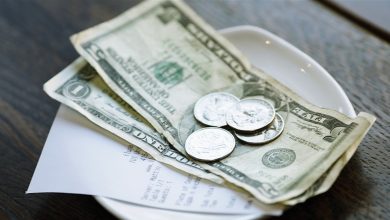 Photo of إكرامية بقيمة 3000 دولار من زبون لمطعم.. والفاتورة 7 دولارات فقط!