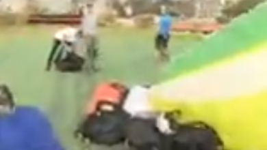 Photo of شتائم وضرب.. إعتداء على فريق الـLBCI في جونيه (فيديو)