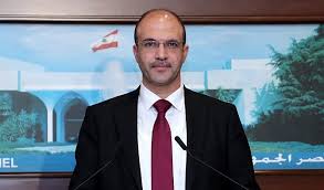 Photo of حمد حسن: رغم النتائج غير الايجابية سيُفتح البلد يوم الاثنين