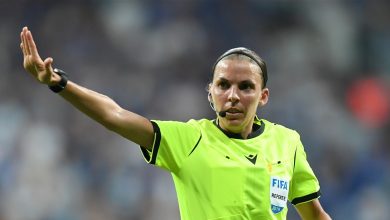 Photo of تعيين أول حكم امرأة لإدارة مباراة في دوري أبطال أوروبا!