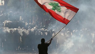 Photo of حرب الصلاحيات مستمرة: “انقلاب” إلى نظام رئاسي.. والانهيار يفكك المؤسسات والأمن