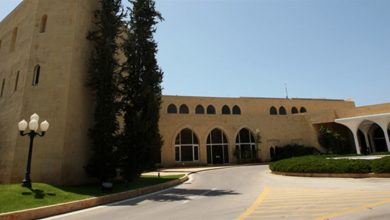 Photo of لقاء بعبدا لا يعني التوافق على الولادة الحكومية