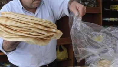 Photo of نقيب الافران والمخابز: لا أزمة برغيف الخبز العربي