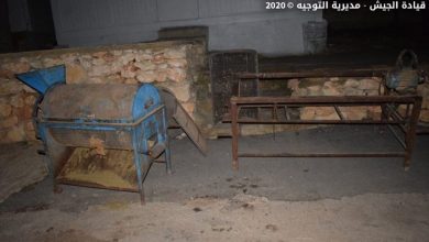 Photo of الجيش يداهم منزلَي مطلوبَين في بلدتَي نبحا وبريتال… اليكم التفاصيل (صور)