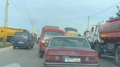 Photo of بالصورة: زحمة كبيرة وتوقيف شاحنات وصهاريج