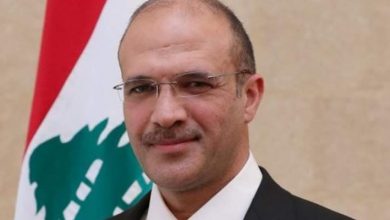 Photo of حسن: اللجنة الوزارية قررت الإقفال العام من صباح الخميس لصباح الأول من شباط
