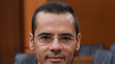 Photo of علامة: التمسك بمقولة بدنا نعيش هل يساوي الالم والحزن الجماعي؟