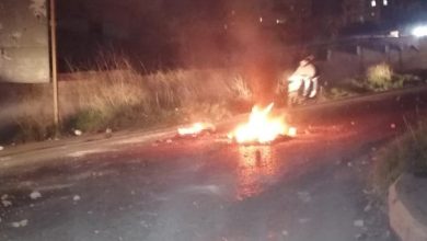 Photo of بعد قطعها من قبل محتجين.. إعادة فتح الطريق في البداوي