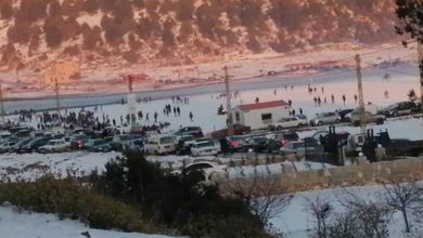 Photo of خرجوا للتنزه.. صور لقوافل من السيارات رغم الإقفال!