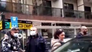Photo of ترك 4 من المتظاهرين بعد توقفيهم