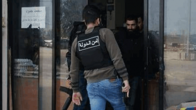 Photo of امن الدولة تقفل محالاً في عكار لم تلتزم بقرار الاقفال