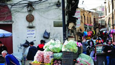 Photo of بدء نهب المساعدات الانسانية وتحذيرات دولية