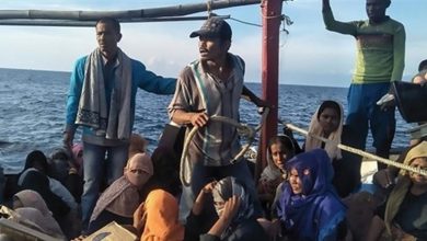 Photo of الشرطة الماليزية تضبط 30 من الروهينغا فروا بقارب من إندونيسيا