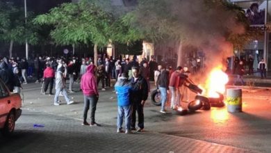 Photo of اعتصام في ساحة إيليا – صيدا احتجاجاً على تردي الأوضاع