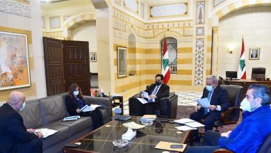 Photo of دياب استقبل كومار جاه و تباحثا في مساعدات البنك الدولي