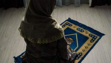 Photo of فنانة شهيرة عرفت بـ”خطافة الرجال” أشهرت إسلامها وطلبت حرق كل أعمالها