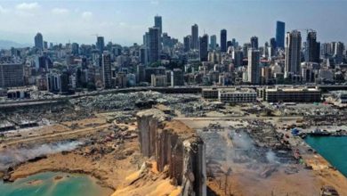 Photo of الجيش يواصل توزيع التعويضات على المتضررين جراء انفجار المرفأ