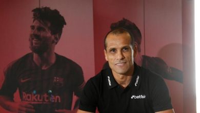 Photo of ريفالدو: ميسي يعيش أيامه الأخيرة مع برشلونة