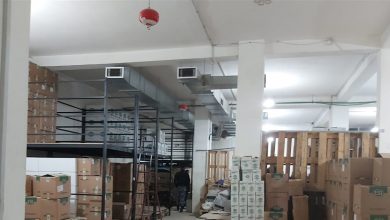 Photo of دهم مستودع للمتممات الغذائية في عين الرمانة.. لماذا ختم بالشمع الأحمر؟