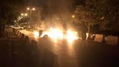 Photo of احتجاجاً على التفنين الكهربائي القاسي.. قطع جسر الرينغ ومار مخايل- الشياح (فيديو)