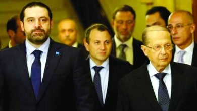 Photo of عون يقايض الحكومة برفع العقوبات عن باسيل..فهل يرضخ الحريري؟