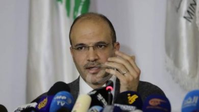 Photo of حمد حسن: ليس هناك اعتبارات سياسية واللقاح سيصل لكل مواطن لبناني
