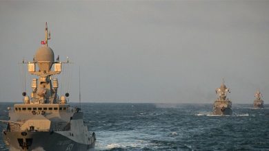 Photo of قائد البحرية الإيرانية يحذر: ردنا على أي تهديد سيكون مدمرا