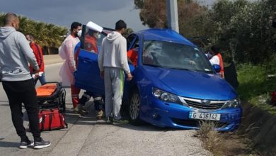Photo of على أوتوستراد أنفه – طرابلس.. انحراف سيارة واصطدامها بعمود إنارة! (صور)