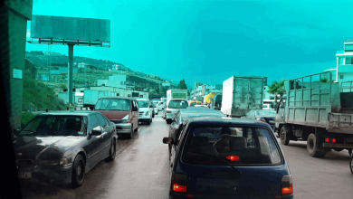Photo of زحمة سير خانقة على اوتوستراد القلمون البحري (صورة)